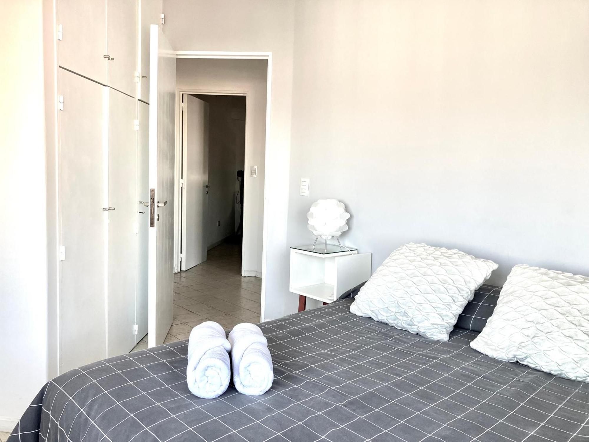דירות קורדובה 2 Dorm Sobre Av Hipolito Yrigoyen מראה חיצוני תמונה